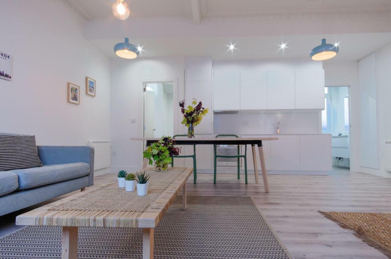 Apto Comfortable En Maria Pita, Centro Ciudad A Coruna Luaran gambar